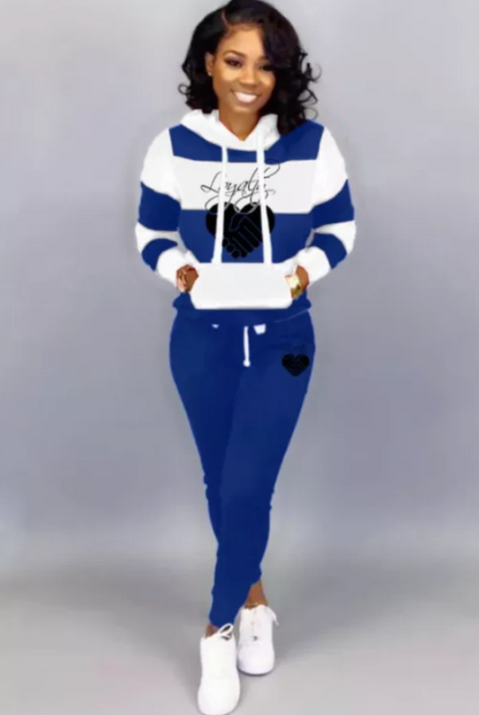 WOMEN’S HOODIE SWEATSUIT